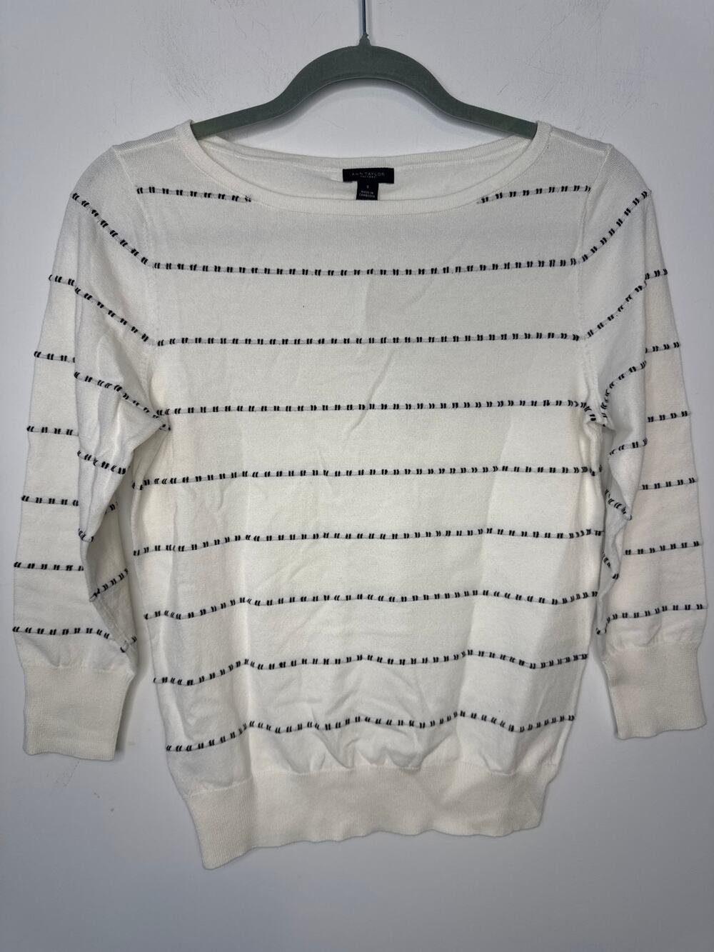 Brand New Ann Taylor Women's Size Small Winter White Pullover Sweater